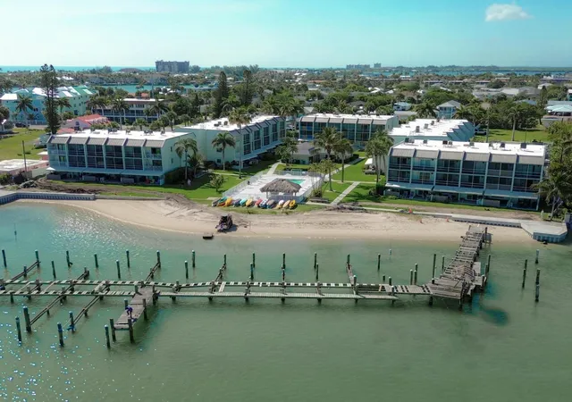 36th image of 1300 Seaway Dr #D6, Fort Pierce, FL 34949 | MLS# B26027880