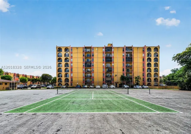 5th image of 4801 Nw 7Th St #810, Miami, FL 33126 | MLS# A12018328
