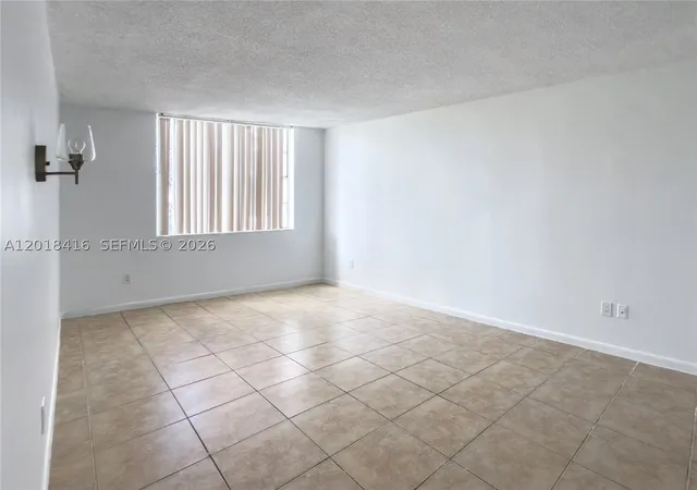 Homes for sale in Miami, FL | 496 Nw 165Th St Rd #D-410, Miami, FL 33169 | MLS# A12018416