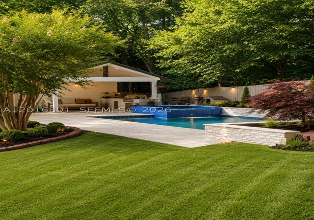 3rd image of 1393 Sutters Walk, Lawrenceville, GA 30045 | MLS# A12016891