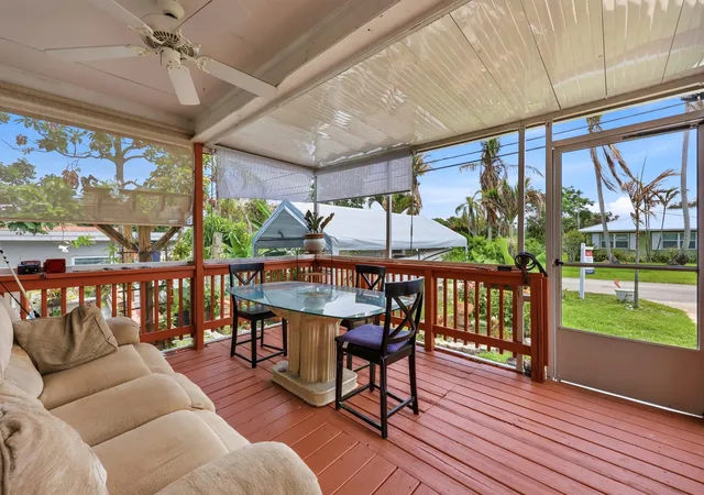 4th image of 8545 Se Mars St, Hobe Sound, FL 33455 | MLS# B26028156