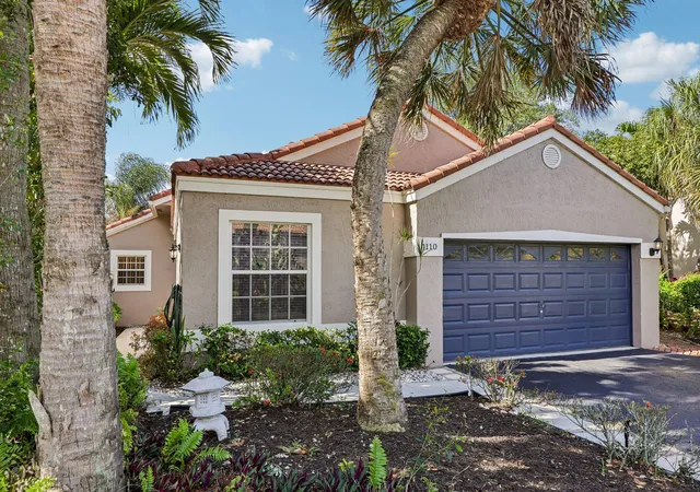 3rd image of 1110 Nw 105Th Wy, Plantation, FL 33322 | MLS# B26028202