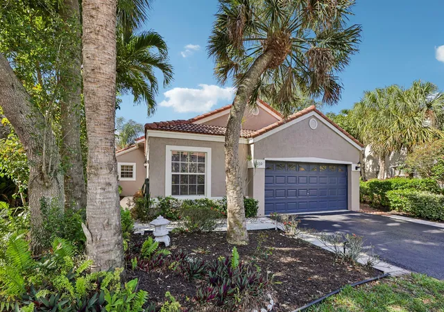 4th image of 1110 Nw 105Th Wy, Plantation, FL 33322 | MLS# B26028202