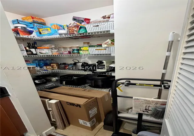 16th image of 300 S Biscayne Blvd #T-3212, Miami, FL 33131 | MLS# A12014451