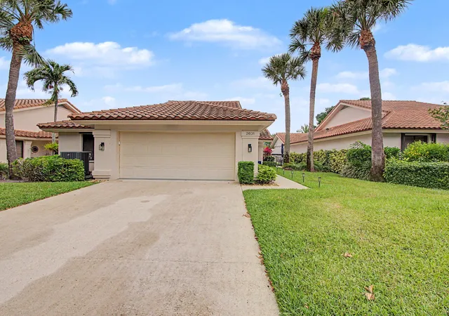 1st image of 2631 Mohawk Cir, West Palm Beach, FL 33409 | MLS# B26028325