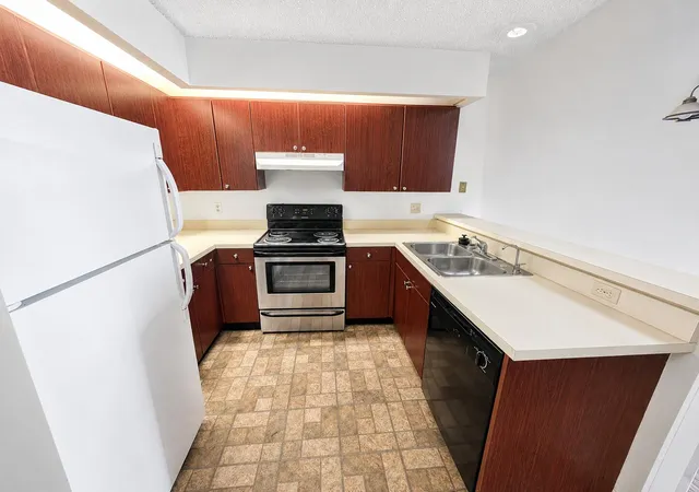 Homes for sale in North Lauderdale, FL | 7111 Sportsmans Dr, North Lauderdale, FL 33068 | MLS# B26028394