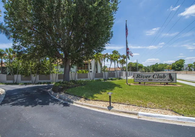 2nd image of 1600 Ne Dixie Hwy #10-103, Jensen Beach, FL 34957 | MLS# B26028405