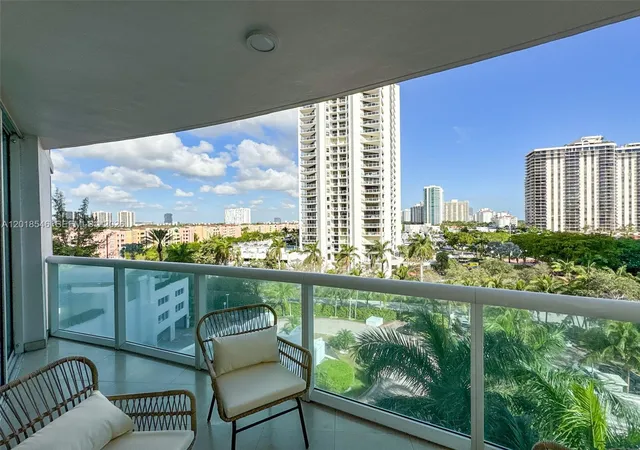 5th image of 19400 Turnberry Way #531, Aventura, FL 33180 | MLS# A12018546