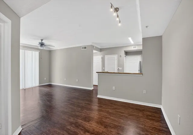 4th image of 15085 Michelangelo Blvd #105, Delray Beach, FL 33446 | MLS# B26028455