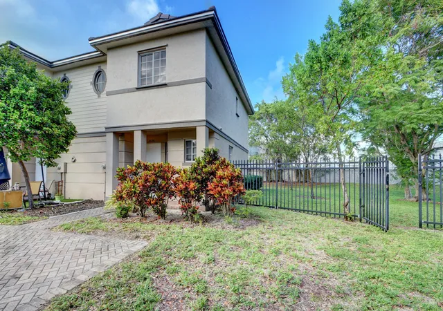 Homes for sale in West Palm Beach, FL | 2036 Marsh Harbor Dr, West Palm Beach, FL 33404 | MLS# B26028488