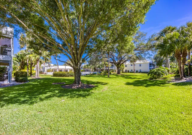 2nd image of 1600 Se Saint Lucie Blvd, Stuart, FL 34996