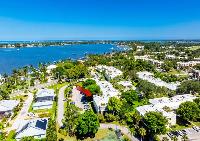 4th image of 1600 Se Saint Lucie Blvd #205, Stuart, FL 34996 | MLS# B26028672