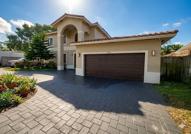 2nd image of 1514 Davie Blvd, Fort Lauderdale, FL 33312 | MLS# B26028688