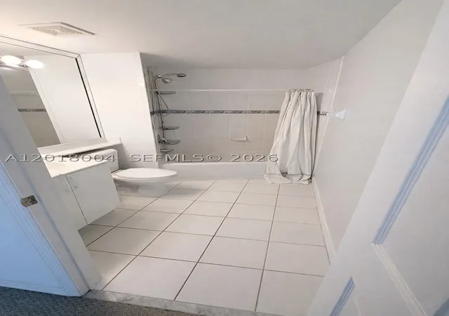 Homes for sale in Miami, FL | 2415 Nw 16th St Rd #201-1, Miami, FL 33125 | MLS# A12018004