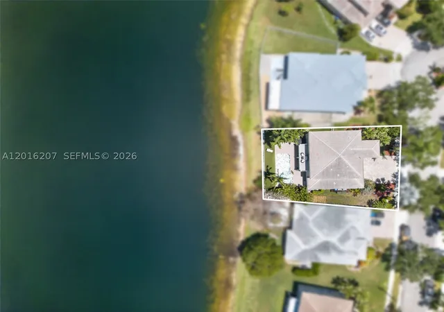 3rd image of 16735 Nw 11Th Street, Pembroke Pines, FL 33028 | MLS# A12016207
