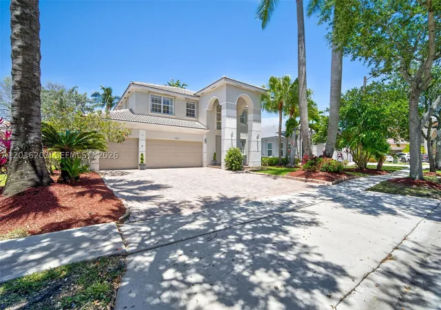 5th image of 16735 Nw 11Th Street, Pembroke Pines, FL 33028 | MLS# A12016207