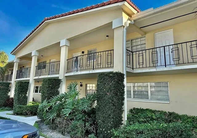 23rd image of 2202 Ne 36th St #15, Lighthouse Point, FL 33064 | MLS# B26028766