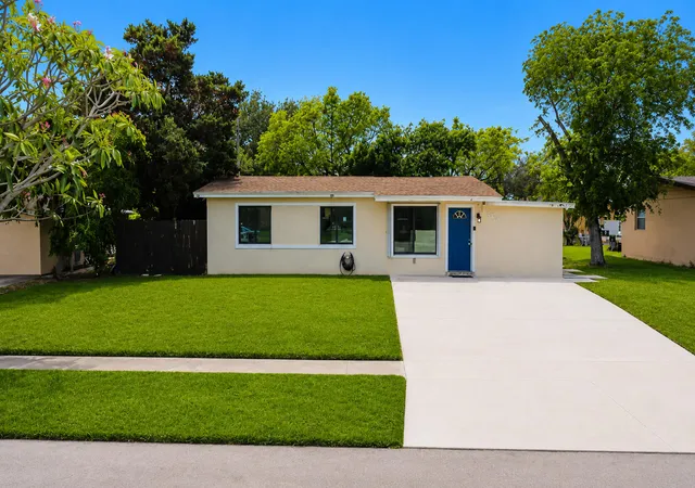 1st image of 5700 Sw 37 Ct, Davie, FL 33314 | MLS# B26028782