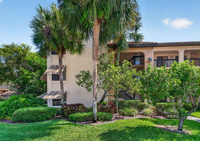 Homes for sale in Boynton Beach, FL | 10174 Mangrove Dr #201, Boynton Beach, FL 33437 | MLS# B26028867