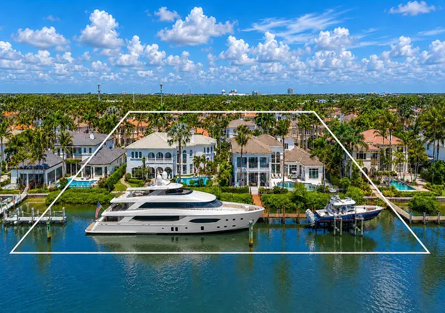 1st image of 792 Harbour Isles Ct, West Palm Beach, FL 33410 | MLS# B26028875