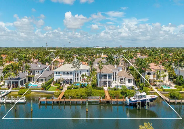 2nd image of 792 Harbour Isles Ct, West Palm Beach, FL 33410 | MLS# B26028875