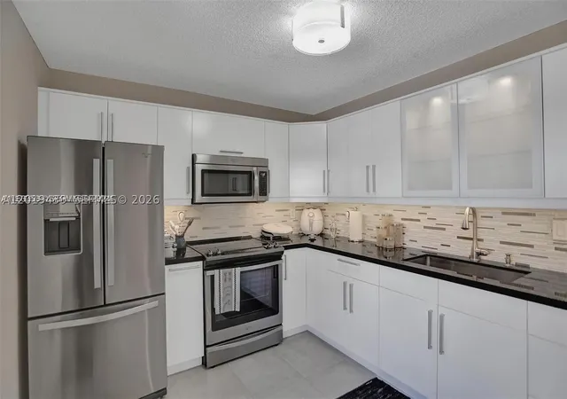 Homes for sale in Miami, FL | 13712 Sw 149Th Cir Ln #4-52, Miami, FL 33186 | MLS# A12019439