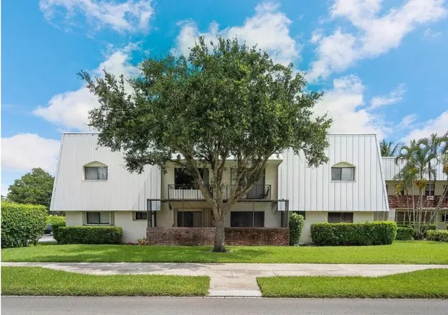 Homes for sale in Boca Raton, FL | 875 Nw 13th St #405, Boca Raton, FL 33486 | MLS# B26028979