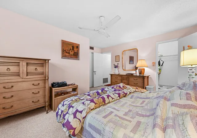 Homes for sale in Boynton Beach, FL | 2615 Ne 3rd Court, Boynton Beach, FL 33435 | Houzeo