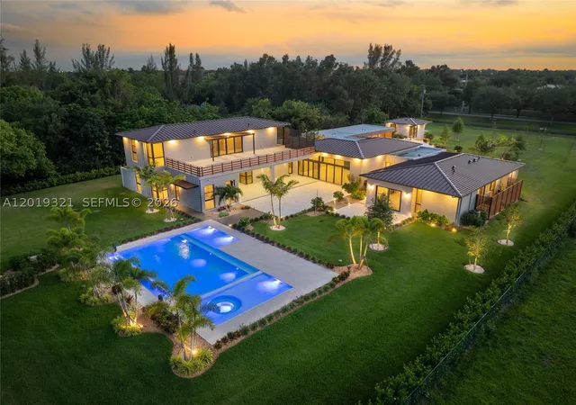Photo 1 of Single family home for sale at 5500 Sw 148th Ave, Southwest Ranches, FL 33330 | MLS# A12019321 | Listing updated on 2026-07-17