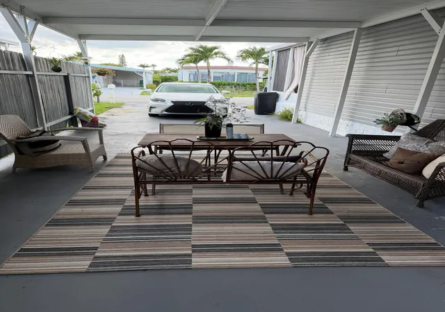 2nd image of 5300 Sw 23rd Ave, Fort Lauderdale, FL 33312 | MLS# B26029133