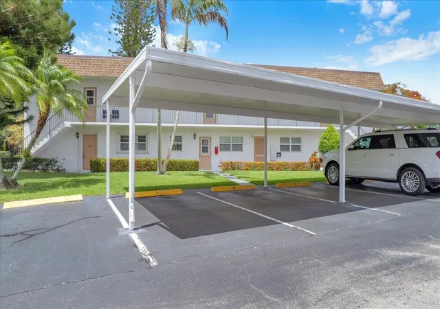 5th image of 2950 Se Ocean Blvd #14-1, Stuart, FL 34996 | MLS# B26029148