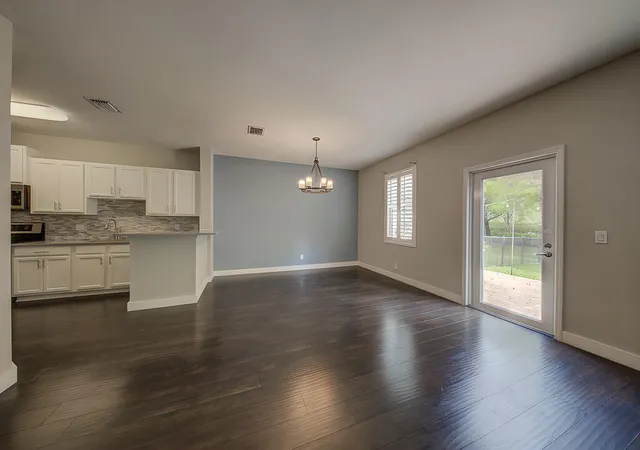 5th image of 6463 Azura Lake Rd, Greenacres, FL 33463 | MLS# B26029207