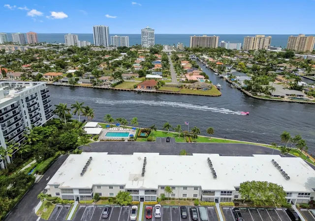 Homes for sale in Fort Lauderdale, FL | 6309 Bay Club Dr #3, Fort Lauderdale, FL 33308 | MLS# B26029294
