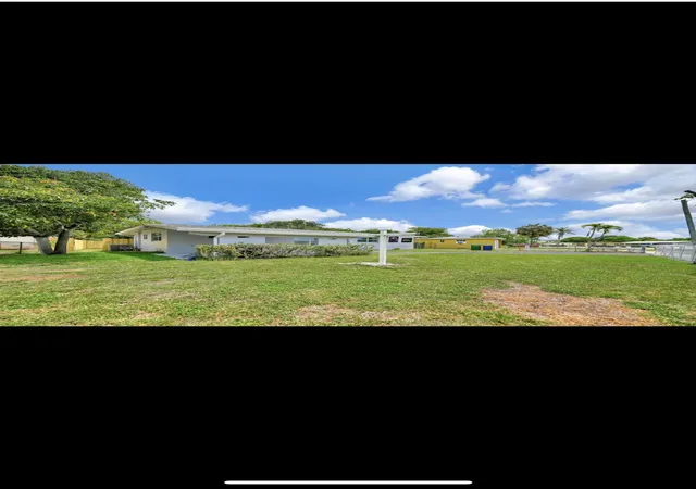 5th image of 1112 Nw 43Rd Ter, Lauderhill, FL 33313 | MLS# B26029457