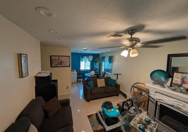 Homes for sale in Fort Lauderdale, FL | 2761 Nw 11th Pl, Fort Lauderdale, FL 33311 | MLS# B26029467