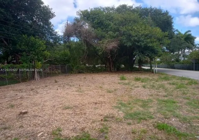 1st image of 2410 Nw 167 St, Miami Gardens, FL 33056 | MLS# A12020422
