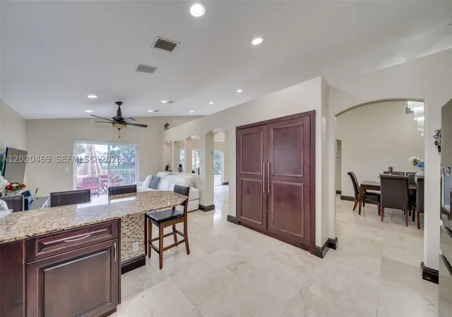 Photo 4 of Single family home for sale at 5032 Sw 34Th Ter, Fort Lauderdale, FL 33312 | MLS# A12020469 | Listing updated on 2026-10-01