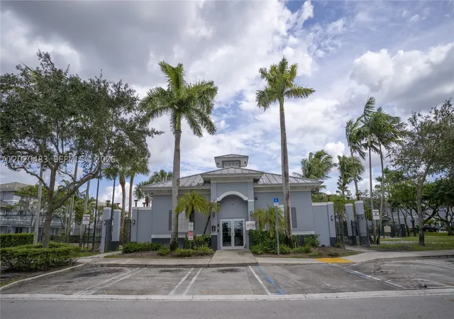 4th image of 1415 Nw 34Th Way, Fort Lauderdale, FL 33311 | MLS# A12020483