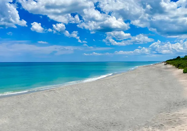 24th image of 928 Prosperity Farms Rd, North Palm Beach, FL 33408 | MLS# B26029527