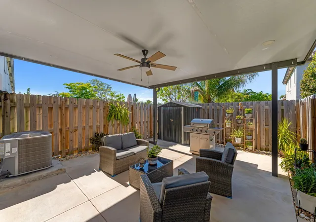 Homes for sale in Homestead, FL | 11821 Sw 245Th Ter, Homestead, FL 33032 | MLS# B26029557