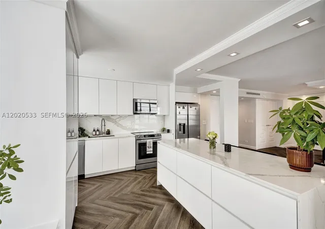 3rd image of 230 174Th St #2112, Sunny Isles Beach, FL 33160 | MLS# A12020533