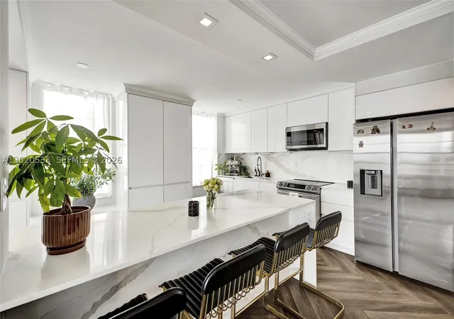 5th image of 230 174Th St #2112, Sunny Isles Beach, FL 33160 | MLS# A12020533