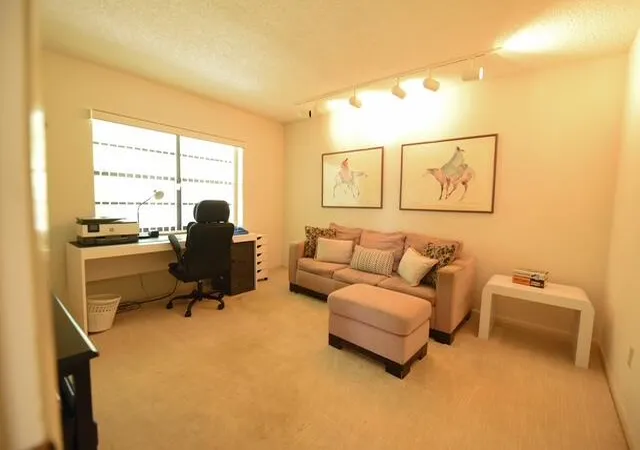 Homes for sale in Boynton Beach, FL | 11 Southport Lane, Boynton Beach, FL 33436 | Houzeo