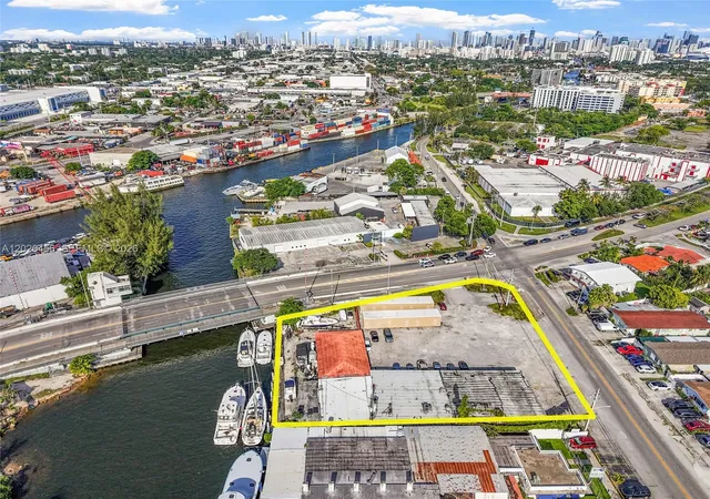 5th image of 3066 Nw River Dr, Miami, FL 33142 | MLS# A12020456