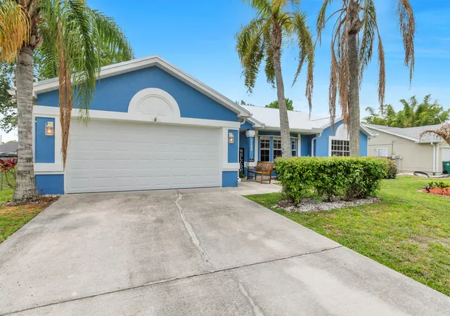 Homes for sale in Port St Lucie, FL | 1142 Sw Dalton Ave, Port St Lucie, FL 34953 | MLS# B26029677