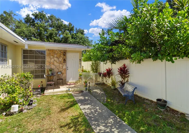 Photo 3 of Multi family home for sale at 2275 Sw 15th St, Miami, FL 33145 | MLS# A12020709 | Listing updated on 2026-08-21