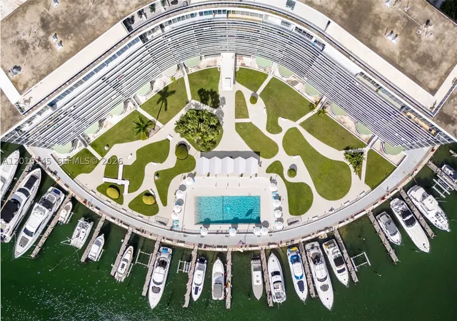 Homes for sale in Miami Beach, FL | 900 Bay Dr Ds14, Miami Beach, FL 33141 | MLS# A12015145
