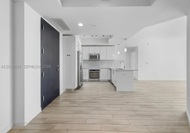 Photo 2 of Condo for sale at 999 Sw 1St Ave #2911, Miami, FL 33130 | MLS# A12020614 | Listing updated on 2026-09-24