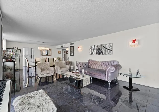5th image of 301 174 #1503, North Miami Beach, FL 33160 | MLS# A12019491