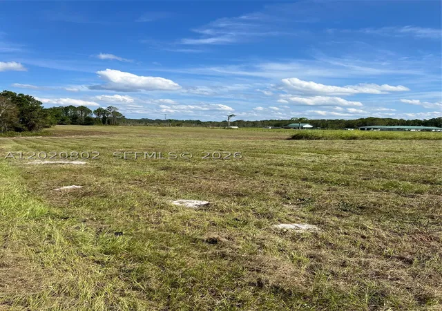 Photo 4 of Land for sale at Huntington Shortcut Rd, Crescent City, FL 32112 | MLS# A12020802 | Listing updated on 2026-05-18